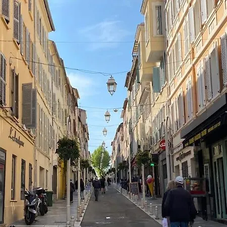Moderne - Wifi - A Pied - Marche Provencal * Toulon