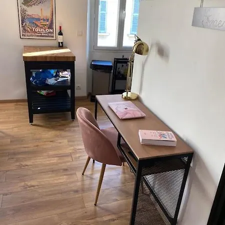 Apartment Moderne - Wifi - A Pied - Marche Provencal *